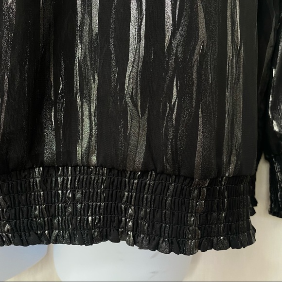 Drapers & Damons Black & Silver Blouse Size 1X - Picture 3 of 5